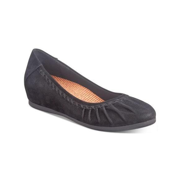 BARETRAPS Shoes - BARETRAPS Womens Black Hidden Heel Pleated Norma Wedge Slip On Ballet Flats 5 M